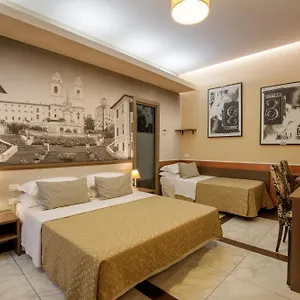 Corso Grand Oda ve Kahvaltı Roma